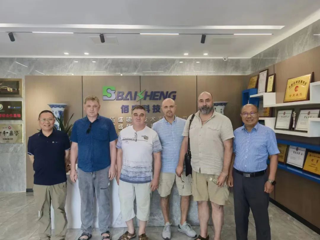 草莓视频APP黄色网站