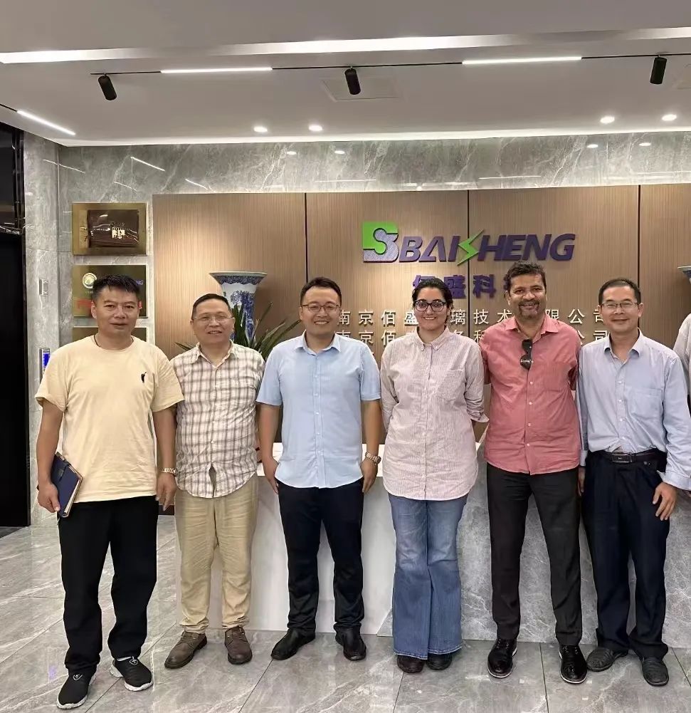 草莓视频APP黄色网站